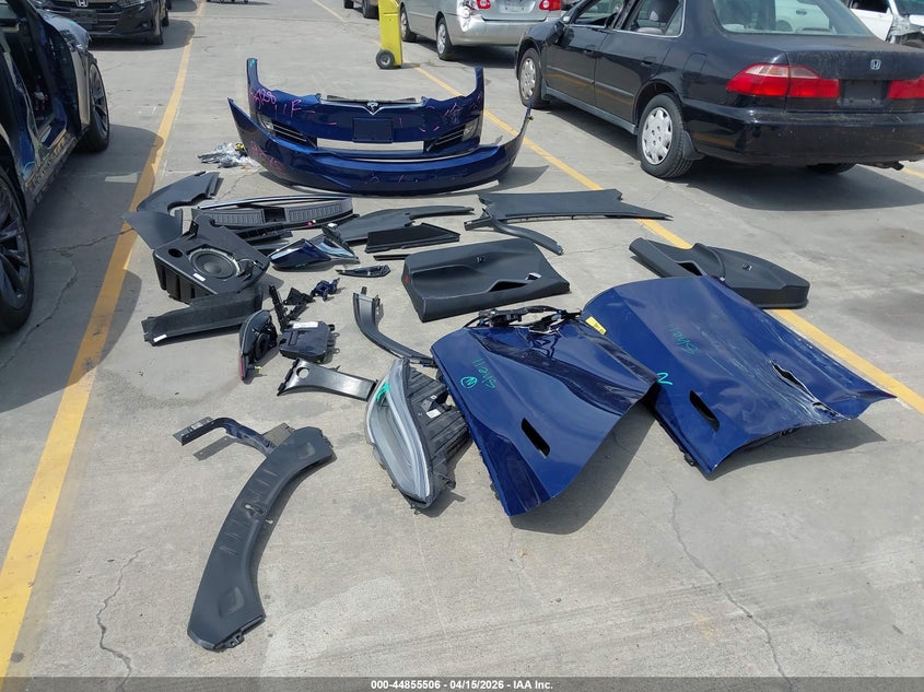 2020 Tesla Model S Long Range Dual Motor All-Wheel Drive/Long Range Plus Dual Motor All-Wheel Drive VIN: 5YJSA1E25LF409347 Lot: 44855506