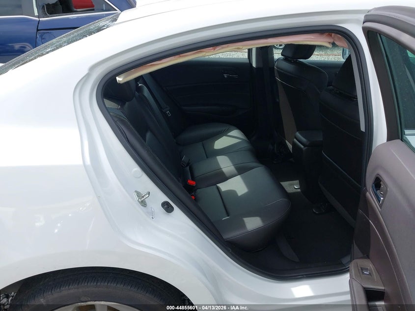 2016 Acura Ilx 2.4L/Acurawatch Plus Package VIN: 19UDE2F31GA005827 Lot: 44855601