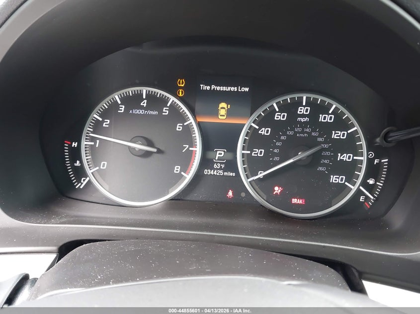 2016 Acura Ilx 2.4L/Acurawatch Plus Package VIN: 19UDE2F31GA005827 Lot: 44855601