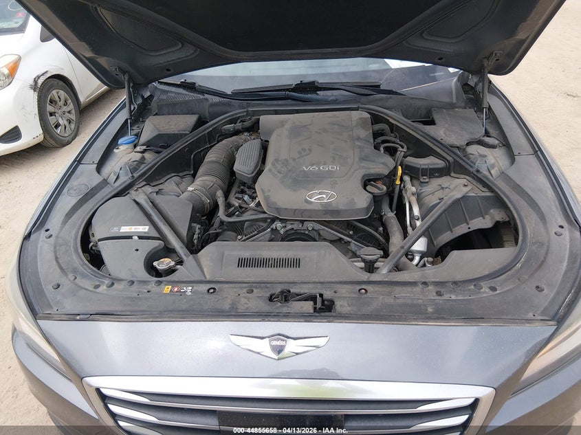 2015 Hyundai Genesis 3.8 VIN: KMHGN4JE9FU097827 Lot: 44855658