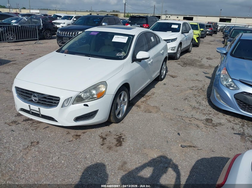 2013 Volvo S60 T5 Platinum