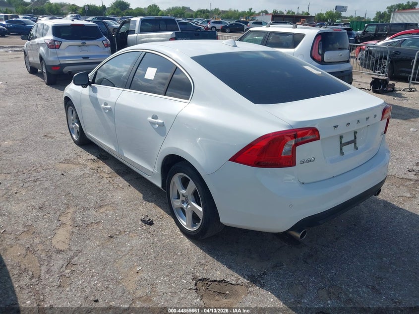 2013 Volvo S60 T5 Platinum