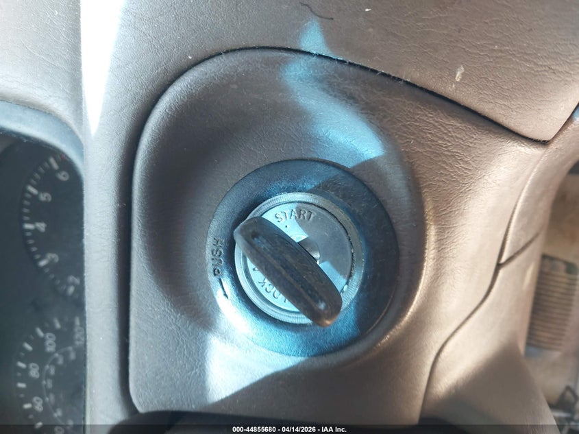 1999 Toyota Camry Le V6 VIN: JT2BF22K7X0208140 Lot: 44855680