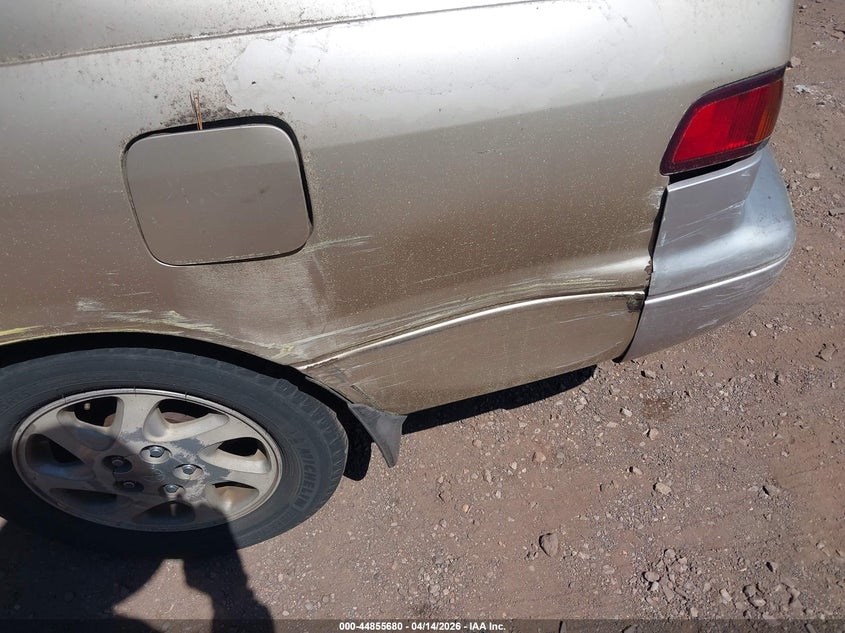 1999 Toyota Camry Le V6 VIN: JT2BF22K7X0208140 Lot: 44855680