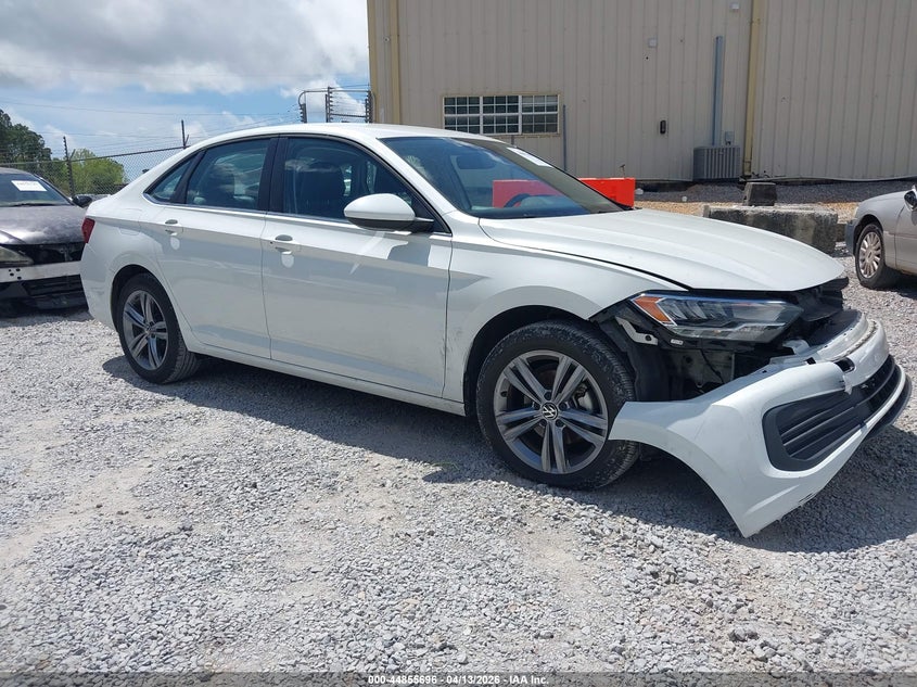 2023 VOLKSWAGEN JETTA  (VIN: 3VWEM7BU2PM061907)