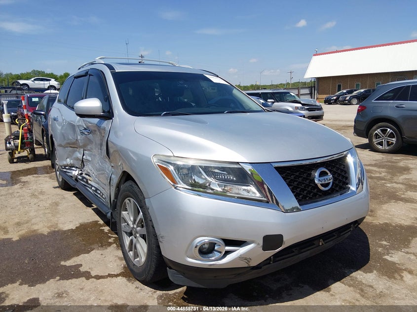 2016 NISSAN PATHFINDER SL