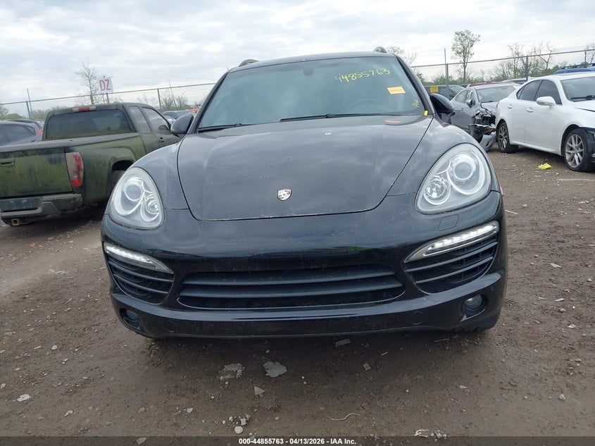 2013 PORSCHE CAYENNE DIESEL · Photo 12