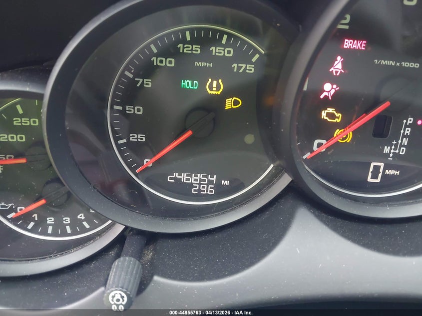 2013 PORSCHE CAYENNE DIESEL · Photo 7