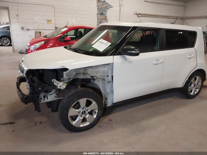 Vin: kndjn2a22j7599655, lot: 45353081, kia soul 20182