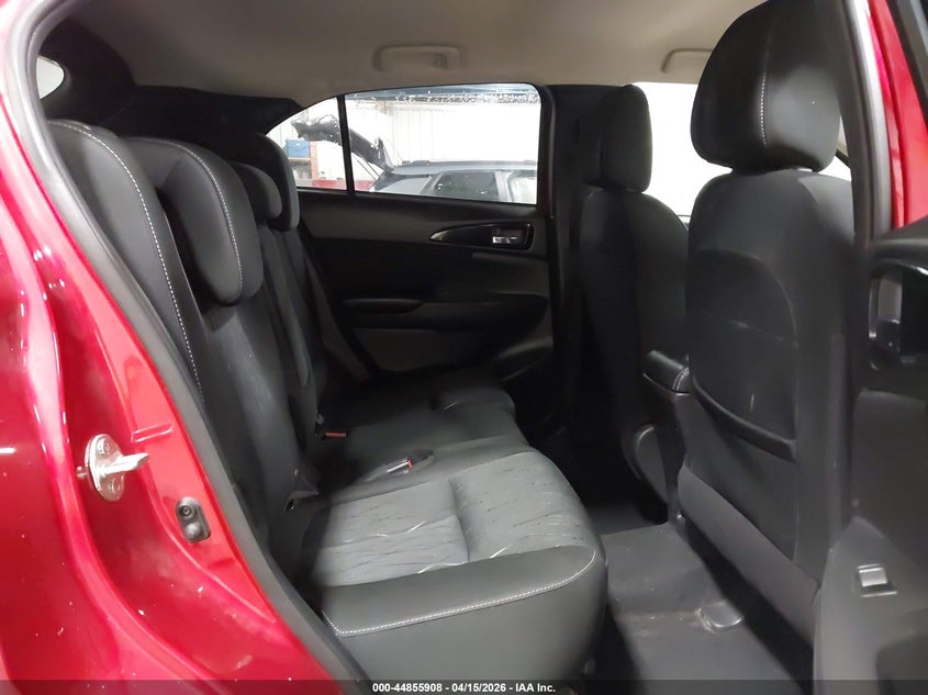 JA4AT5AA7JZ042768 2018 Mitsubishi Eclipse cross 1.5 Se red