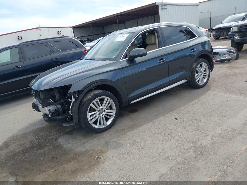 2018 Audi Q5 2.0T Premium/2.0T Tech Premium