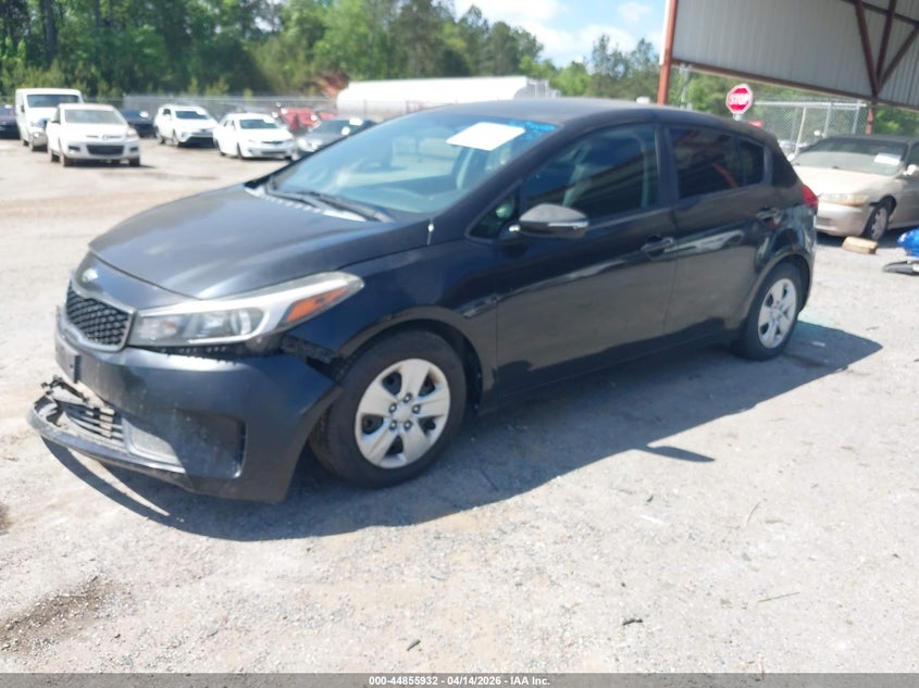 2017 Kia Forte 2.0 Lx black Lot 111044855932 Vin KNAFK5A89H5666940