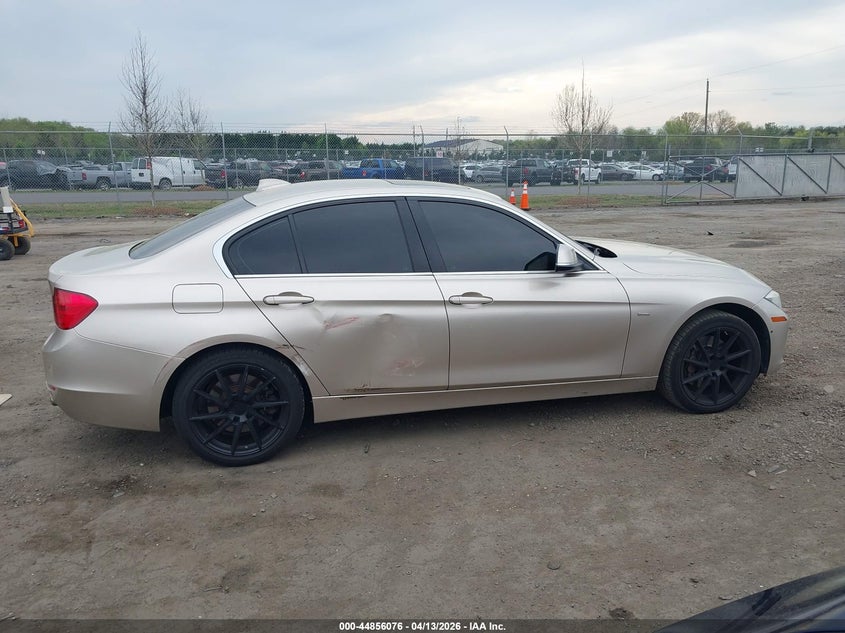 2013 BMW 3er 3.0 335I gold Lot 111044856076 Vin WBA3A9G51DNP37245