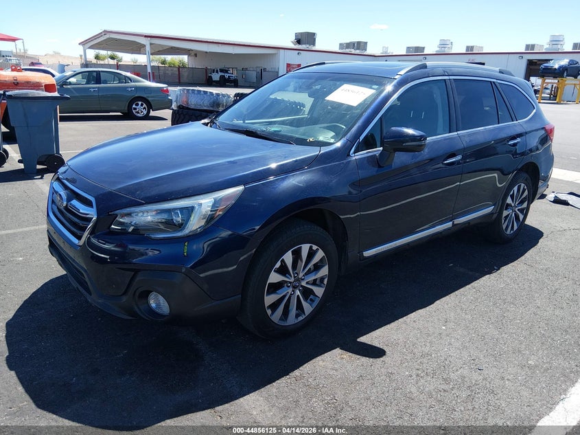 2018 SUBARU OUTBACK auction photo 2