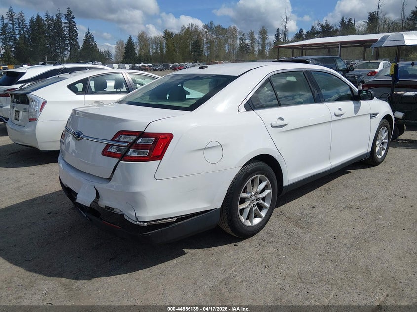 2013 Ford Taurus Se