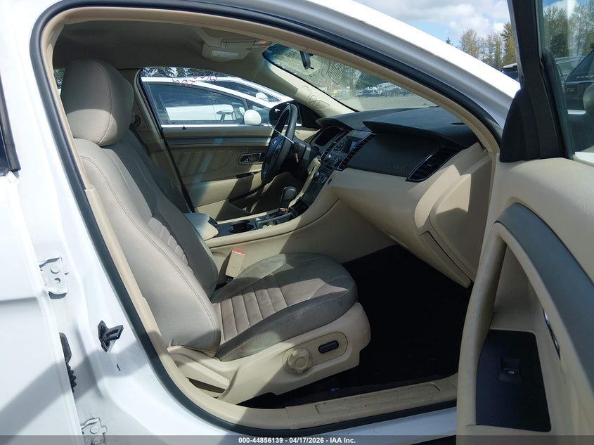2013 Ford Taurus Se