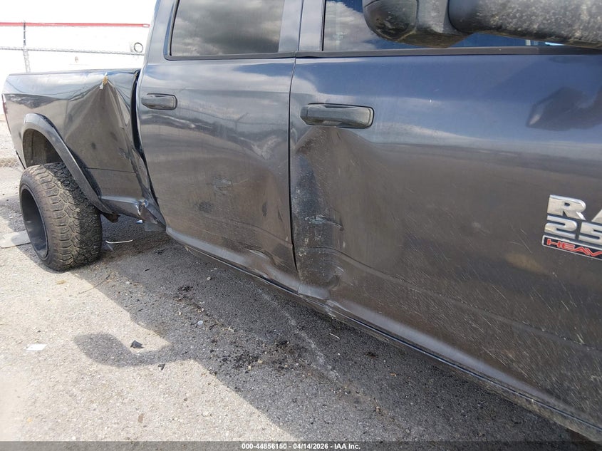 2014 Ram 2500 Tradesman VIN: 3C6UR5HLXEG186353 Lot: 44856150