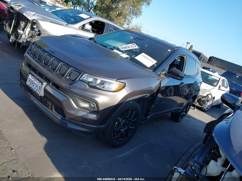 2022 Jeep Compass 2.4 Altitude 4X4 grey Lot 111044856333 Vin 3C4NJDBB4NT171935