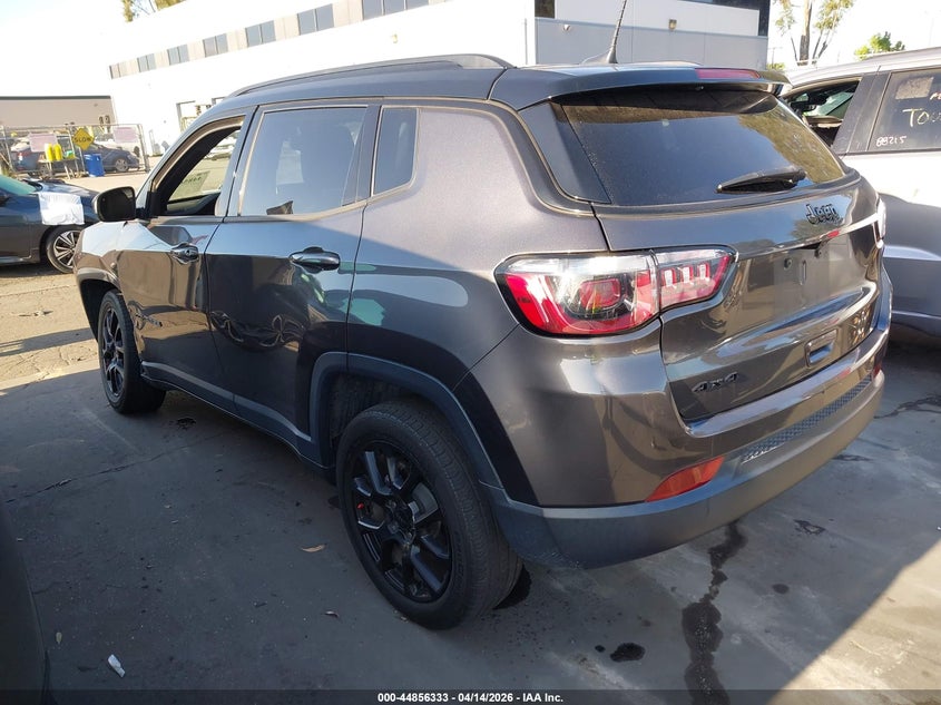 2022 Jeep Compass 2.4 Altitude 4X4 grey Lot 111044856333 Vin 3C4NJDBB4NT171935