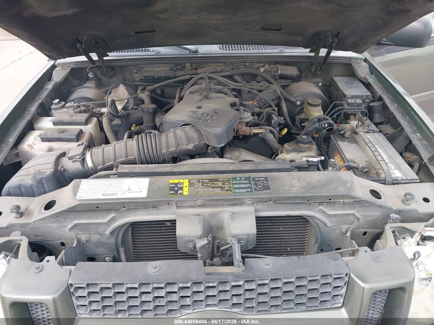2003 Ford Explorer Sport Trac Xls/Xlt VIN: 1FMZU67E53UC70334 Lot: 44856404