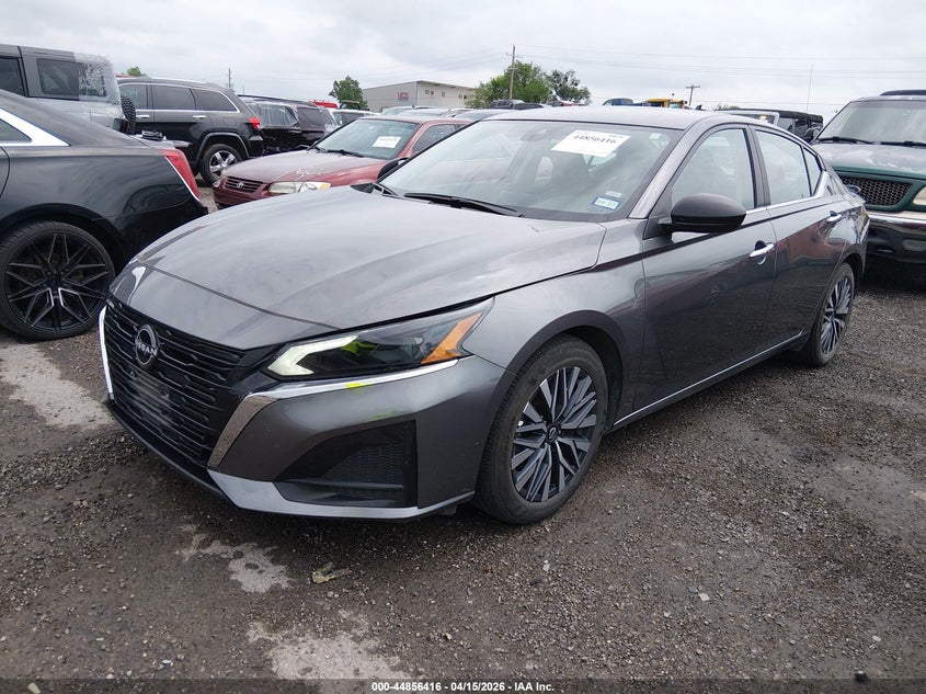 2025 Nissan Altima Sv Fwd