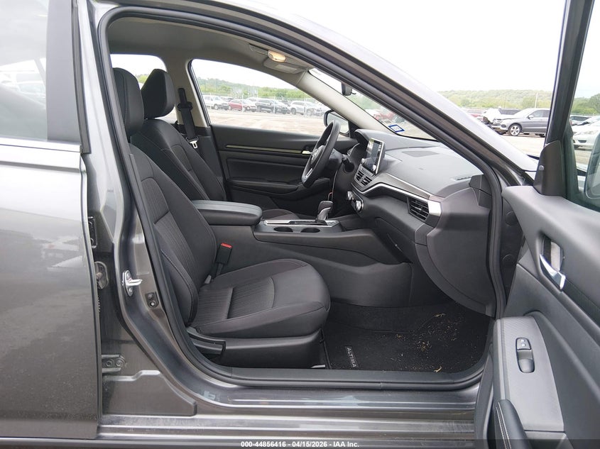 2025 Nissan Altima Sv Fwd