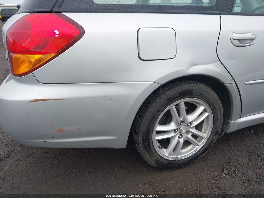 2005 Subaru Legacy 2.5I Limited VIN: 4S3BP626957303818 Lot: 44856422