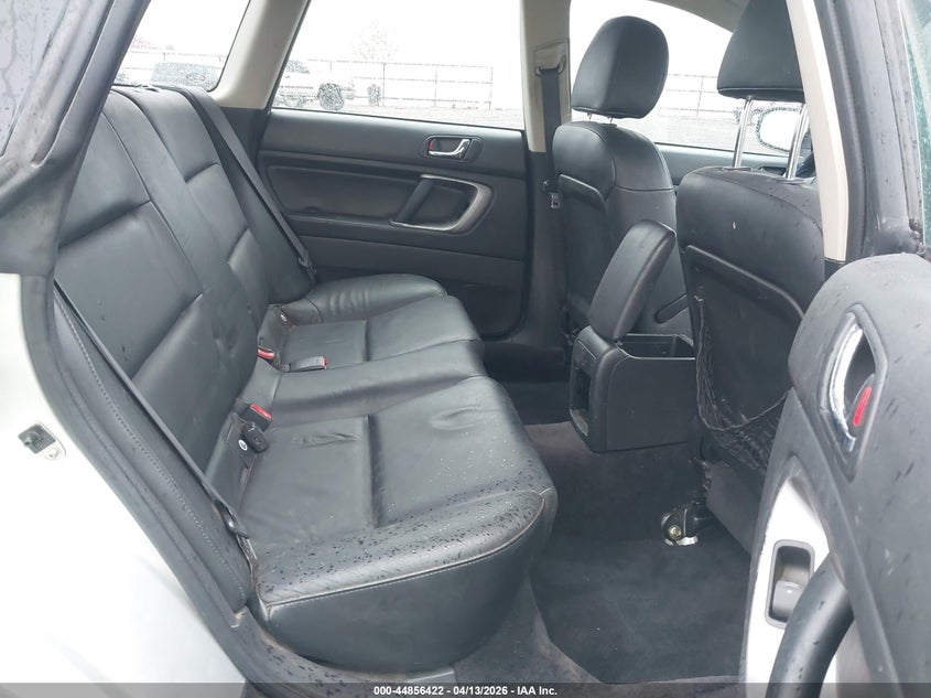 2005 Subaru Legacy 2.5I Limited VIN: 4S3BP626957303818 Lot: 44856422