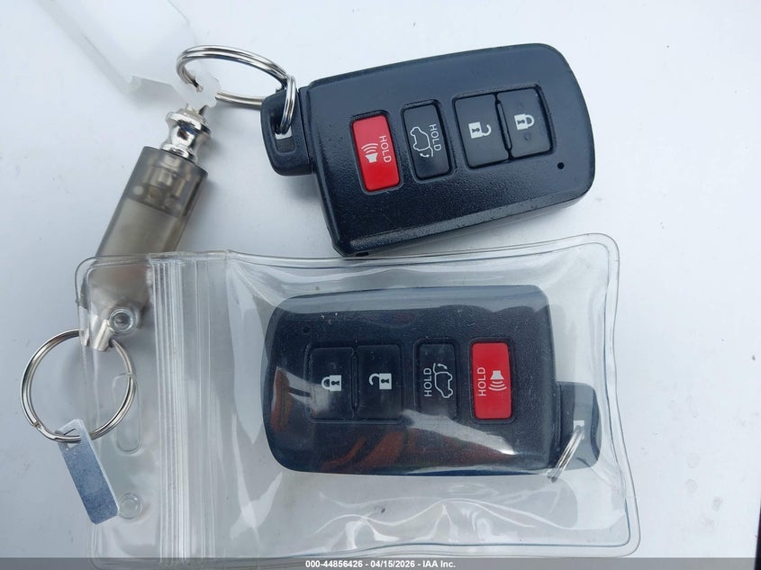 2014 Toyota Highlander Limited V6 VIN: 5TDYKRFH0ES028271 Lot: 44856426