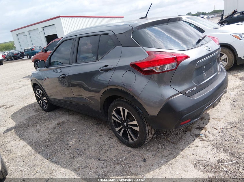 2019 Nissan Kicks Sv