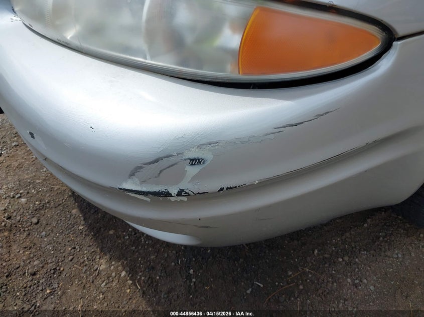 2004 OLDSMOBILE ALERO auction photo 6