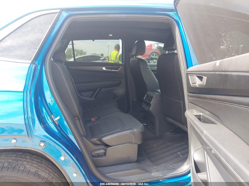 2024 Volkswagen Atlas Cross Sport 2.0T Sel R-Line VIN: 1V2AE2CAXRC222321 Lot: 44856456