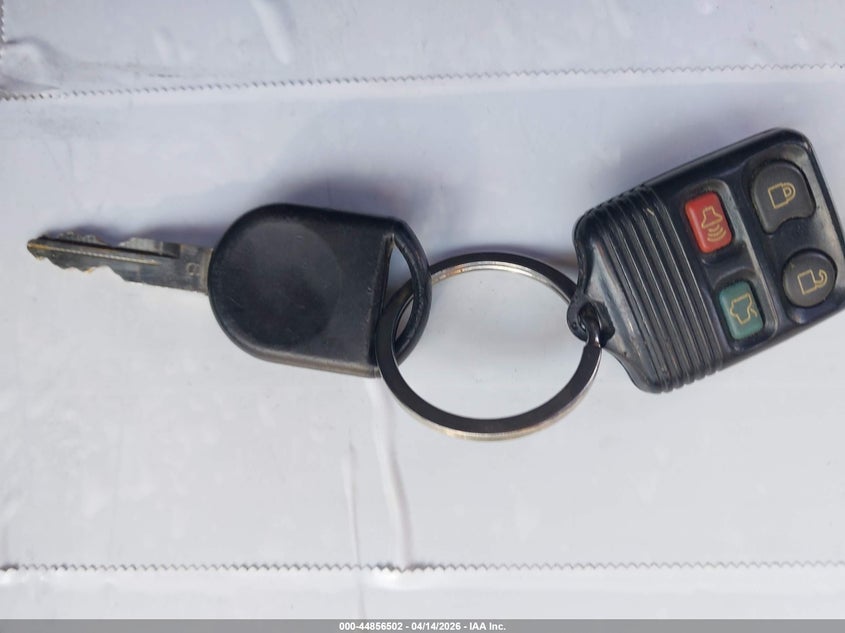 2006 Ford Mustang V6 VIN: 1ZVFT80N165260492 Lot: 44856502