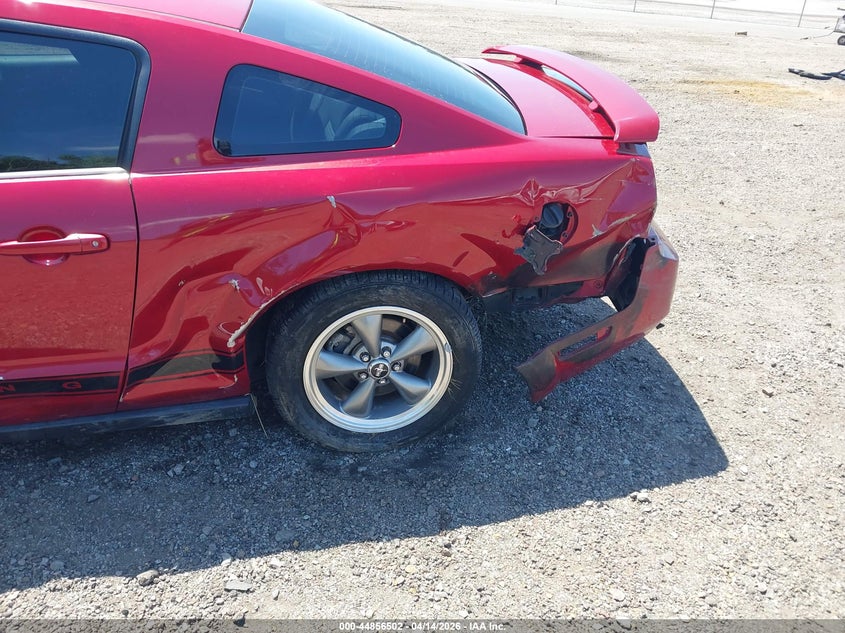 2006 Ford Mustang V6 VIN: 1ZVFT80N165260492 Lot: 44856502