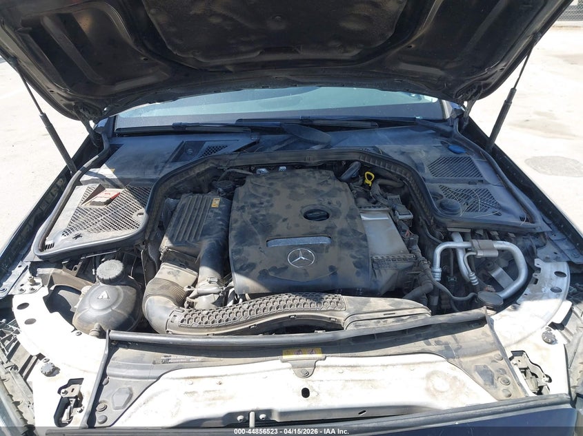 2015 Mercedes-Benz C 300 VIN: 55SWF4JB4FU071470 Lot: 44856523