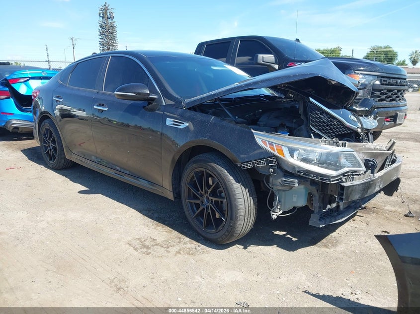 2016 KIA OPTIMA LX