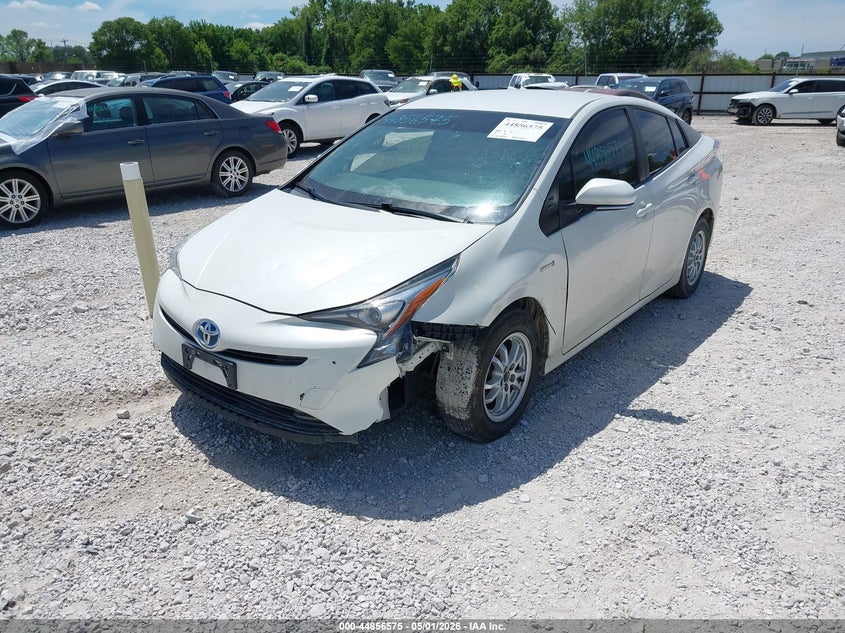 2016 Toyota Prius Two JTDKBRFUXG3008584 photo 1
