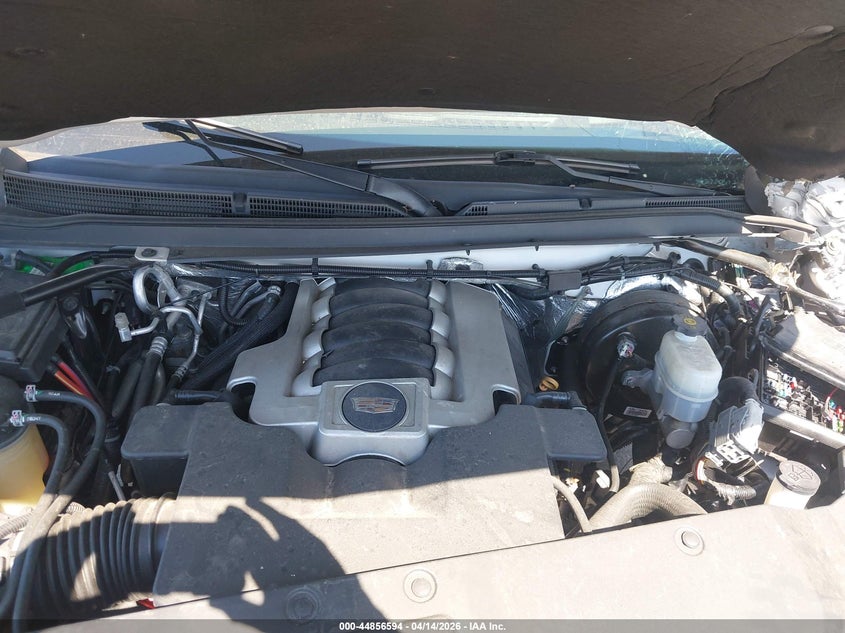 2018 Cadillac Escalade Luxury VIN: 1GYS4BKJ4JR294458 Lot: 44856594