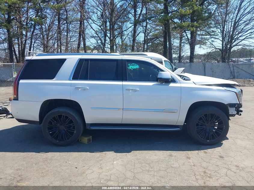 2018 Cadillac Escalade Luxury VIN: 1GYS4BKJ4JR294458 Lot: 44856594