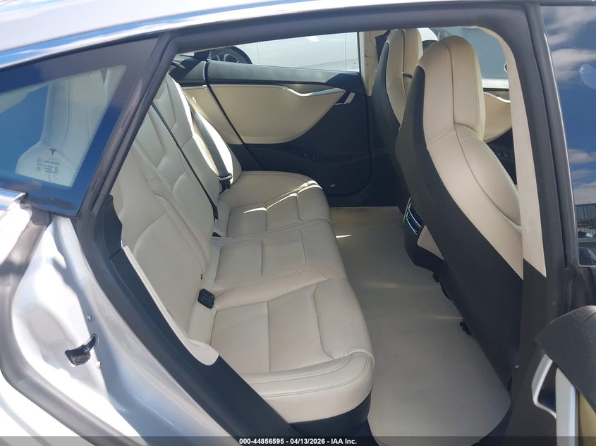 2017 Tesla Model S 60/75 VIN: 5YJSA1E15HF217652 Lot: 44856595