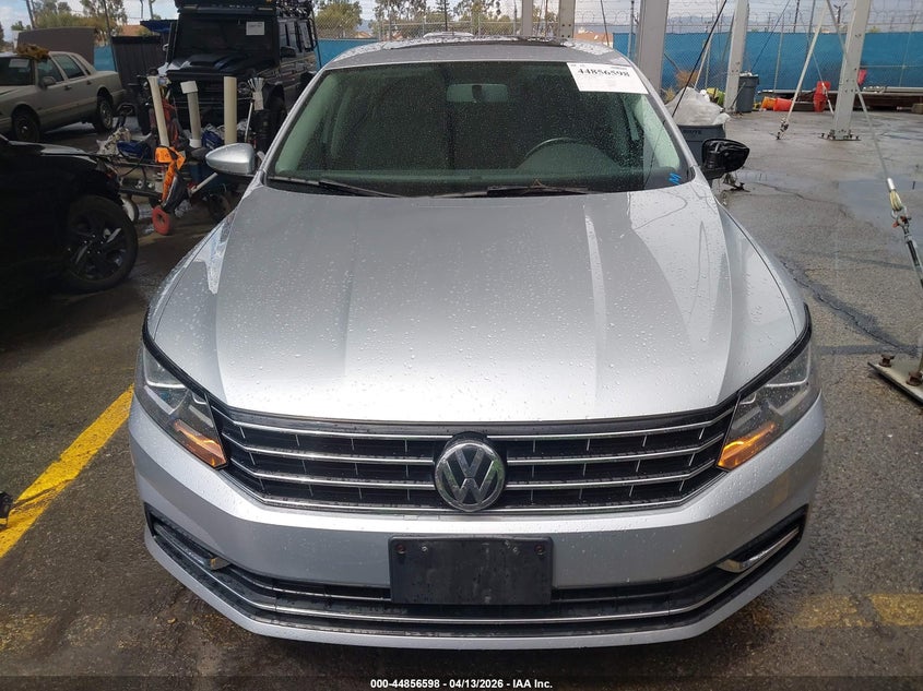 2018 Volkswagen Passat 2.0T Se VIN: 1VWBA7A36JC013047 Lot: 44856598