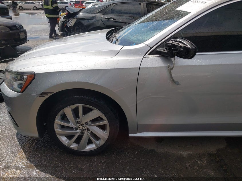 2018 Volkswagen Passat 2.0T Se VIN: 1VWBA7A36JC013047 Lot: 44856598