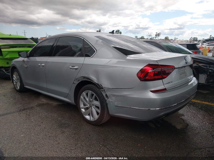 2018 Volkswagen Passat 2.0T Se