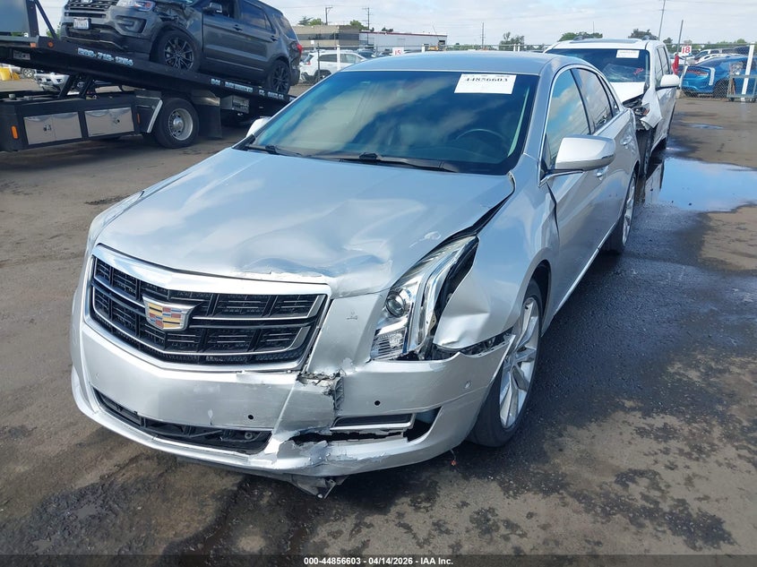 2G61M5S35H9200230 2017 Cadillac Xts 3.6 Xts Luxury silver