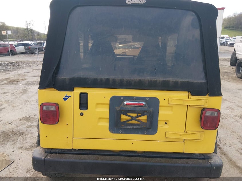 2000 Jeep Wrangler Sport VIN: 1J4FA49S2YP749270 Lot: 44856616