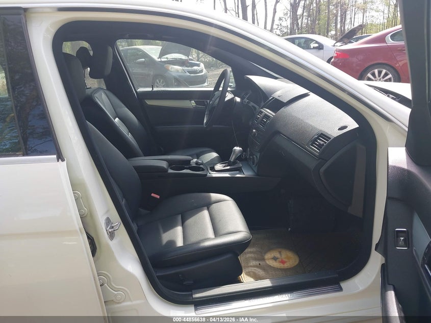 2011 Mercedes-Benz C 300 Luxury/Sport