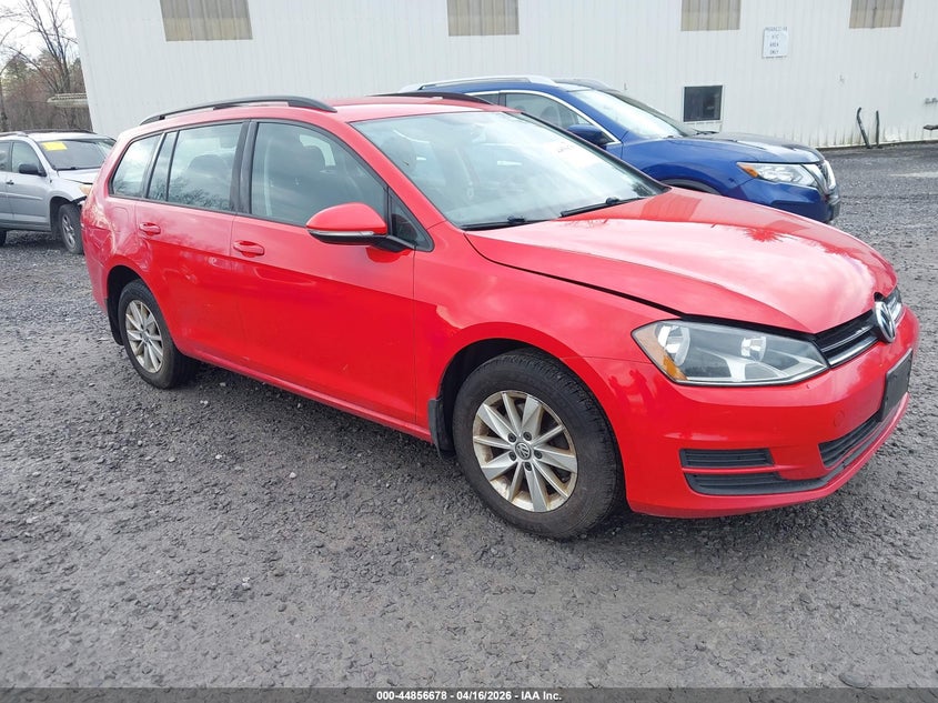 2016 Volkswagen Golf Sportwagen Tsi S 4-Door