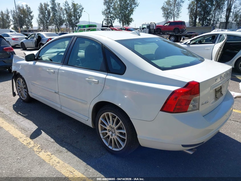Vin: yv1672ms2b2546653, lot: 45353993, volvo s40 t5/t5 r-design 20113