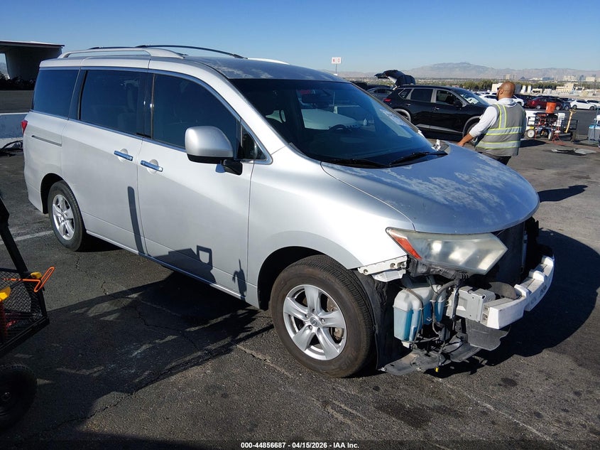 2015 Nissan Quest Sv