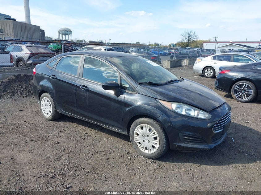 2015 Ford Fiesta 1.6 S Black Lot 111044856777 Vin 3FADP4AJ0FM212890